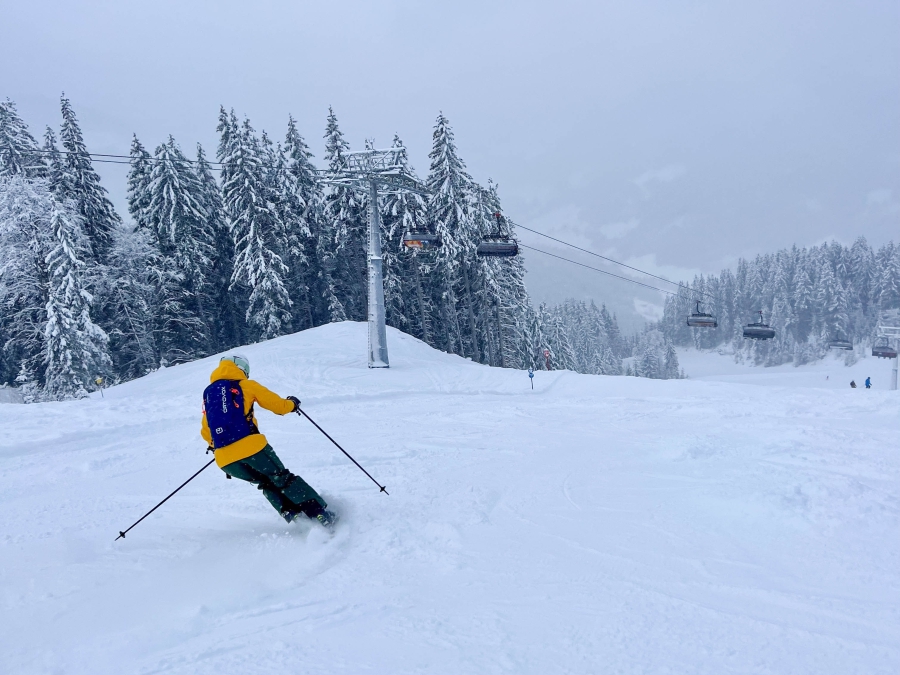 Skiën op een ongeprepareerde piste